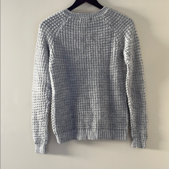 F21 Light Gray Texture Sweater - S - Picture 4 of 4